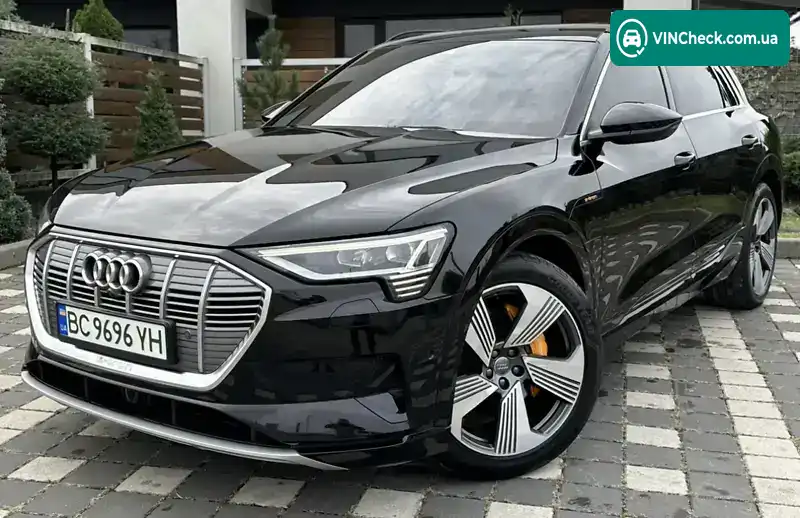 Audi e-tron 2018, фото з оголошення 1 з 21, VIN WAUZZZGEXKB001583