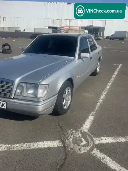 Mercedes-Benz E-Class 1995, фото з оголошення 2 з 17, VIN WDB1240191J031879