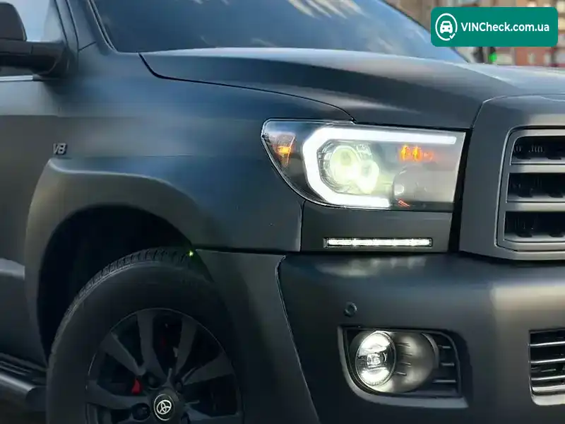 Toyota Sequoia 2008, фото з оголошення 2 з 20, VIN 5TDBY67A38S023140
