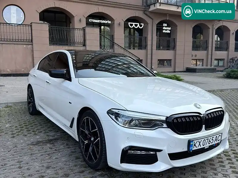 BMW 5 Series 2017, фото з оголошення 1 з 14, VIN WBAJB51010WA75698
