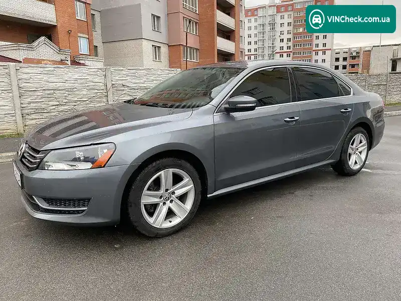 Volkswagen Passat 2013, фото з оголошення 2 з 18, VIN 1VWBH7A35EC021819