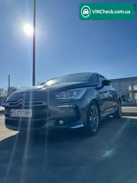 Citroen DS5 2013, фото з оголошення 2 з 20, VIN VF7KFRHHADS508627