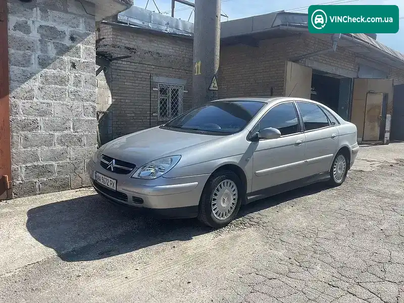 Citroen C5 2001, фото з оголошення 2 з 5, VIN VF7DCXFXF76033483