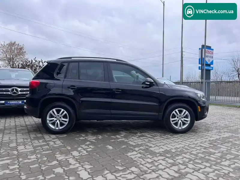 Volkswagen Tiguan 2017, фото з оголошення 2 з 20, VIN WVGBV7AX8HK004274