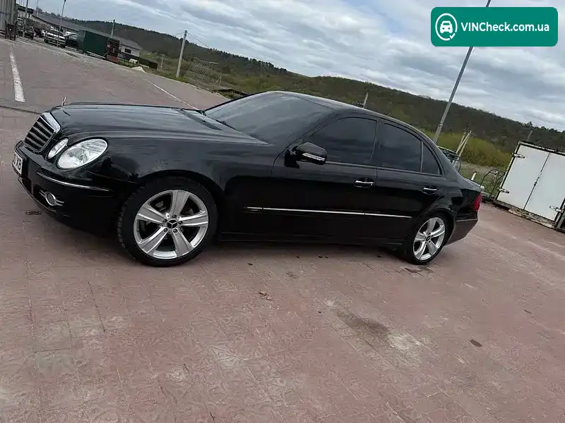 Mercedes-Benz E-Class 2006, фото з оголошення 2 з 21, VIN WDB2110201A987290