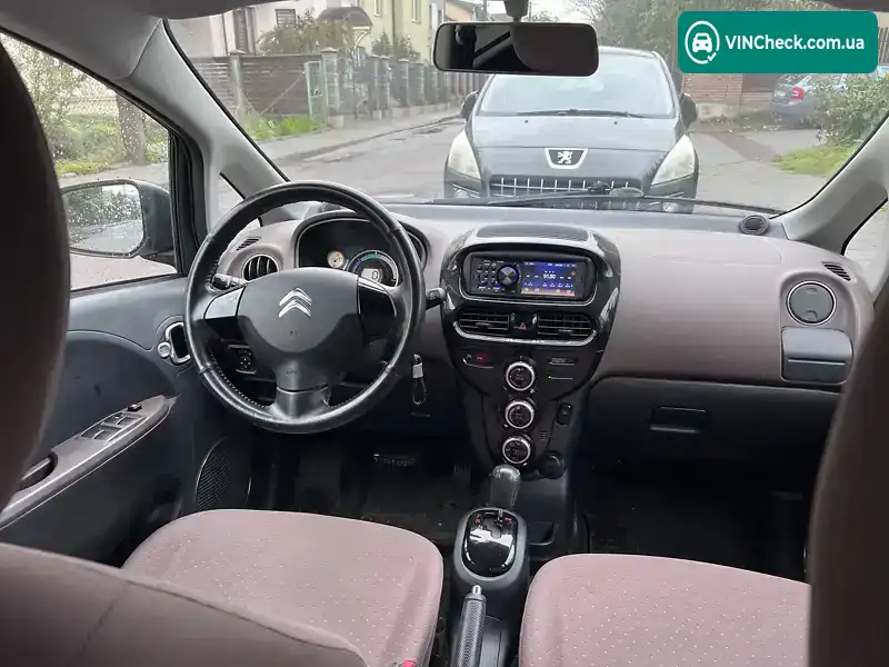 Citroen C-Zero 2011, фото з оголошення 2 з 14, VIN VF71NZKZZBU903606