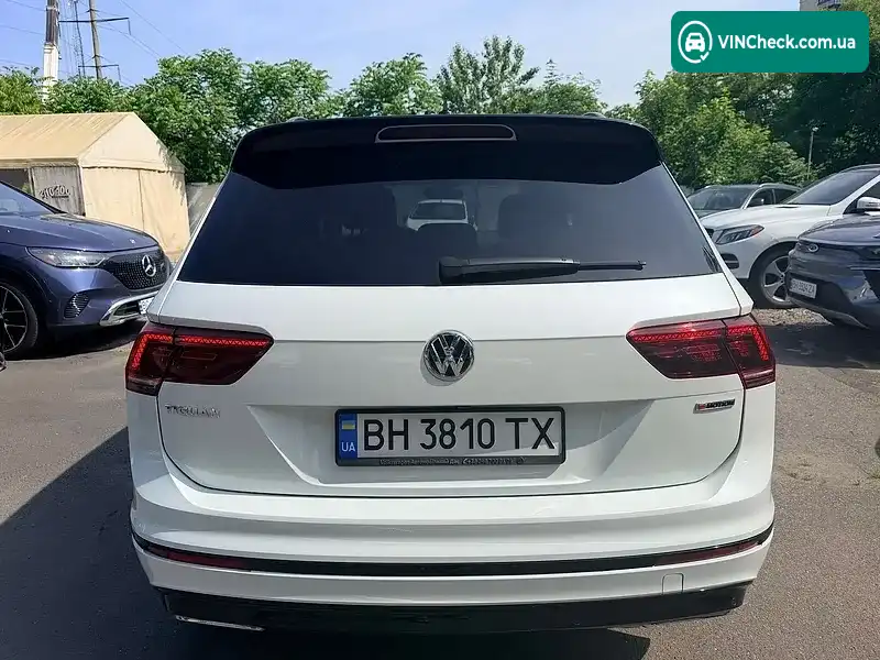 Volkswagen Tiguan 2020, фото з оголошення 2 з 20, VIN WVGZZZ5NZLW902096