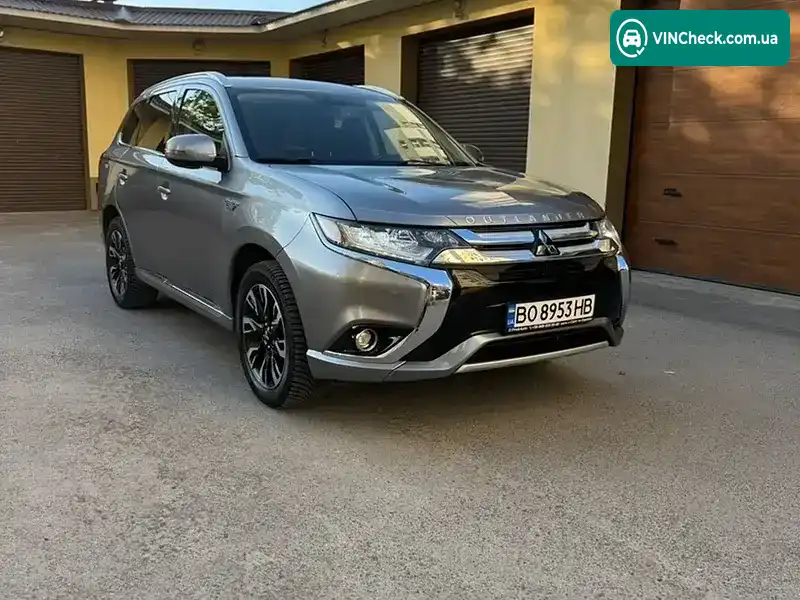 Mitsubishi Outlander 2018, фото з оголошення 1 з 21, VIN JA4J24A52JZ611011