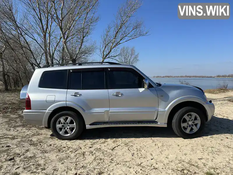 Mitsubishi Pajero 2005, фото з оголошення 1 з 6, VIN JMBLYV75W6J000109