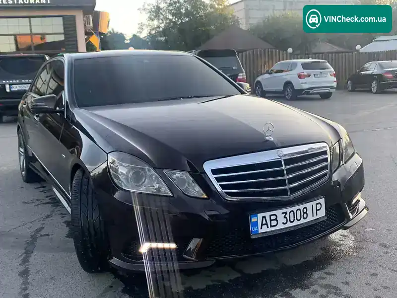 Mercedes-Benz E-Class 2011, фото з оголошення 2 з 14, VIN WDD2120931A403798