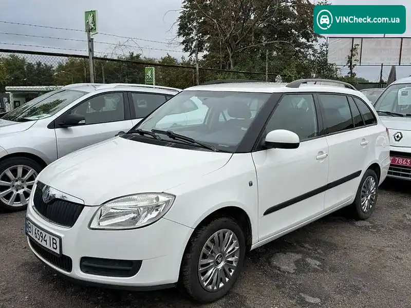 Skoda Fabia 2009, фото з оголошення 2 з 7, VIN TMBGC65J9A3058554