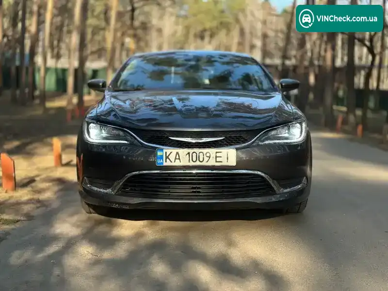 Chrysler 200 2015, фото з оголошення 2 з 17, VIN 1C3CCCAB9GN125909