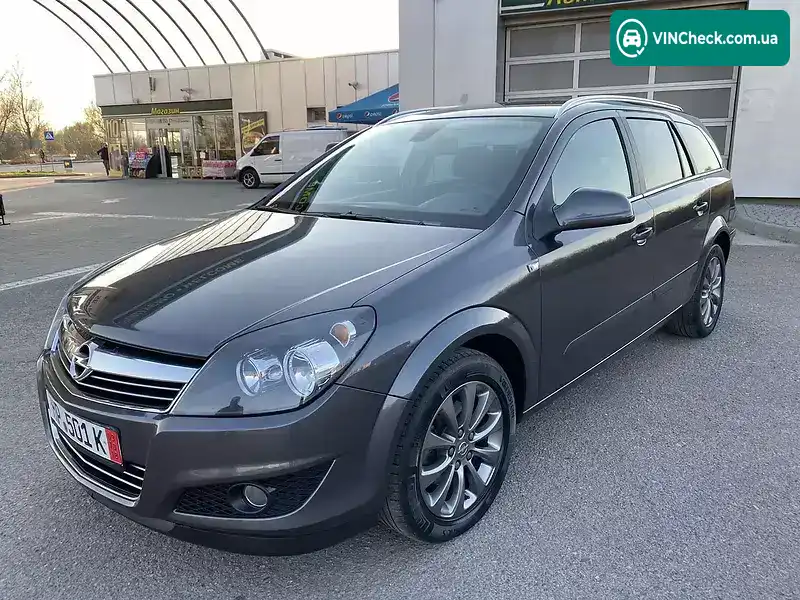 Opel Astra 2010, фото з оголошення 1 з 20, VIN W0L0AHL35A2069654