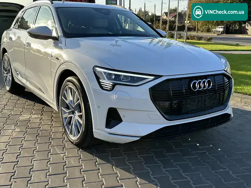 Audi e-tron 2020, фото з оголошення 1 з 20, VIN WA1VABGE9MB017772