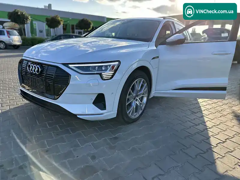 Audi e-tron 2020, фото з оголошення 2 з 20, VIN WA1VABGE9MB017772