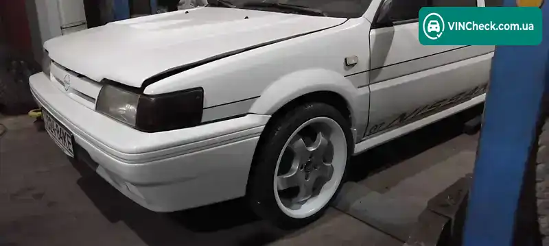 Nissan Sunny 1989, фото з оголошення 2 з 20, VIN JN10RCN13U0000647