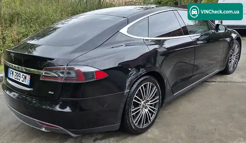Tesla Model S 2013, фото з оголошення 2 з 14, VIN 5YJSA2CN1DFP15370