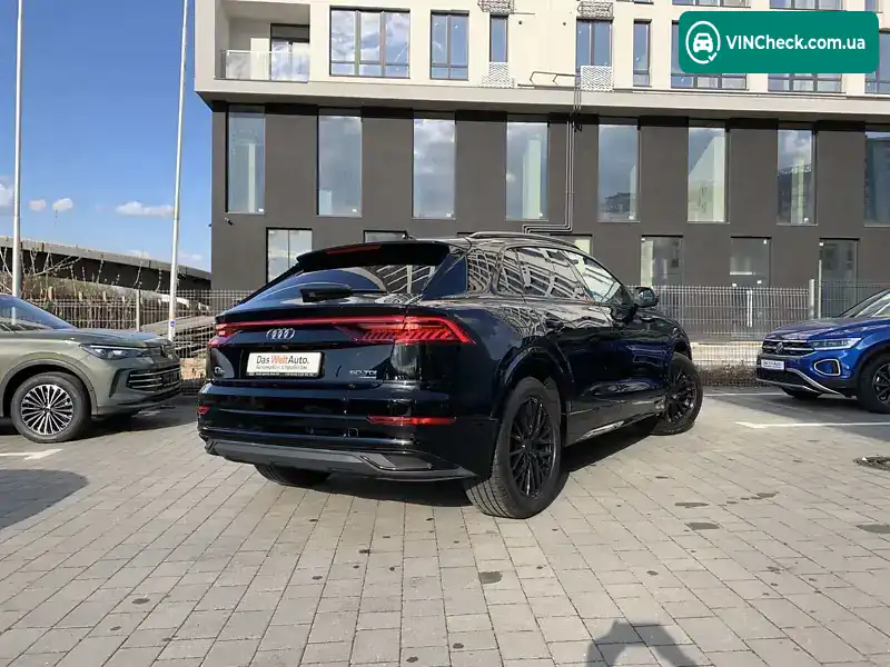 Audi Q8 2021, фото з оголошення 2 з 20, VIN WAUZZZF1XMD037294