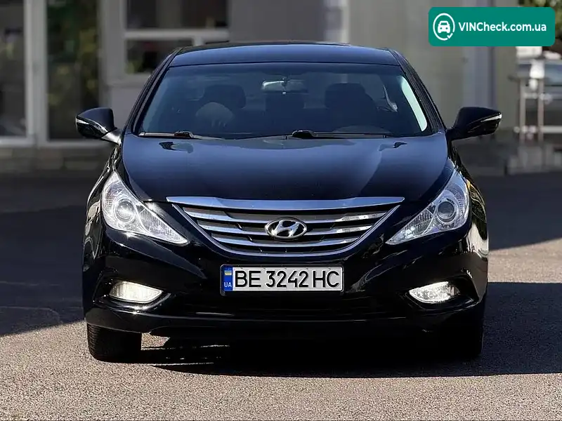 Hyundai Sonata 2011, фото з оголошення 2 з 20, VIN KMHEB41BBCA335003