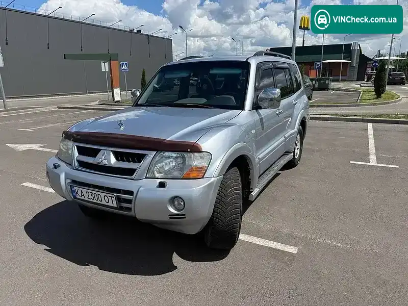 Mitsubishi Pajero 2004, фото з оголошення 1 з 20, VIN JMYLRV73W4J702987