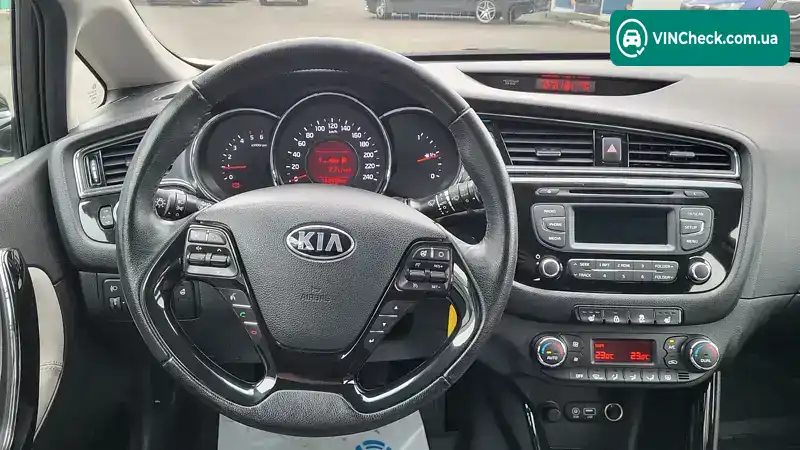 Kia Ceed 2018, фото з оголошення 2 з 21, VIN U5YHN816AJL254515