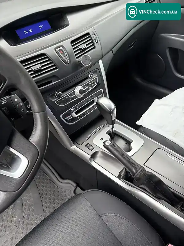 Renault Latitude 2011, фото з оголошення 1 з 5, VIN VF1ABL21AUC251006