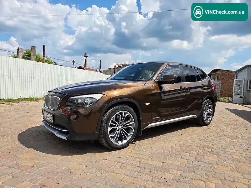 BMW X1 2009, фото з оголошення 1 з 20, VIN WBAVM31060VJ99372