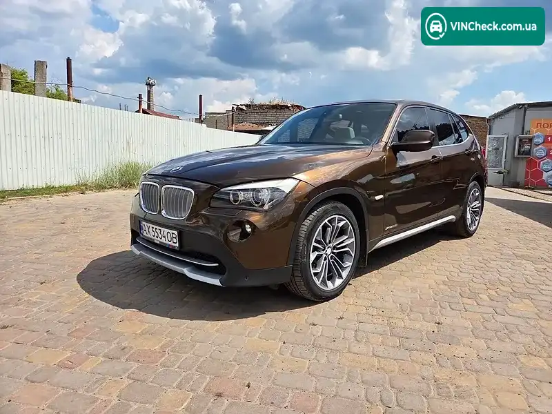 BMW X1 2009, фото з оголошення 2 з 20, VIN WBAVM31060VJ99372