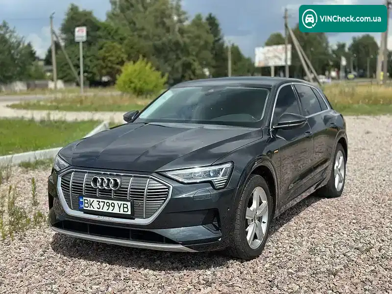 Audi e-tron 2020, фото з оголошення 1 з 14, VIN WAUZZZGE3LB037990