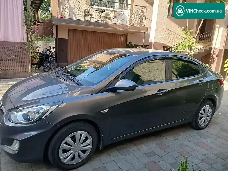 Hyundai Accent 2012, фото з оголошення 2 з 13, VIN Z94CU41CACR112647