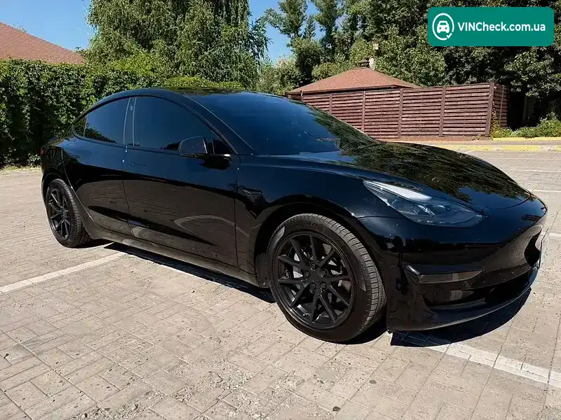 Tesla Model 3 2021, фото з оголошення 2 з 18, VIN 5YJ3E1EB9NF103618