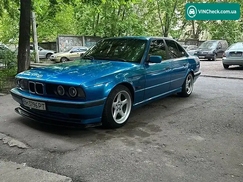 BMW 5 Series 1988, фото з оголошення 1 з 13, VIN WBAHB110203618367
