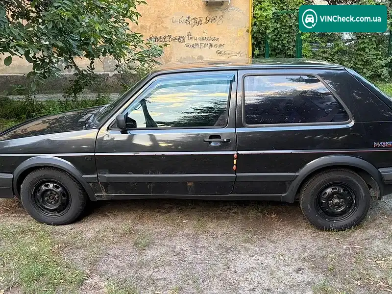 Volkswagen Golf 1990, фото з оголошення 2 з 10, VIN WVWZZZ1GZLW370429