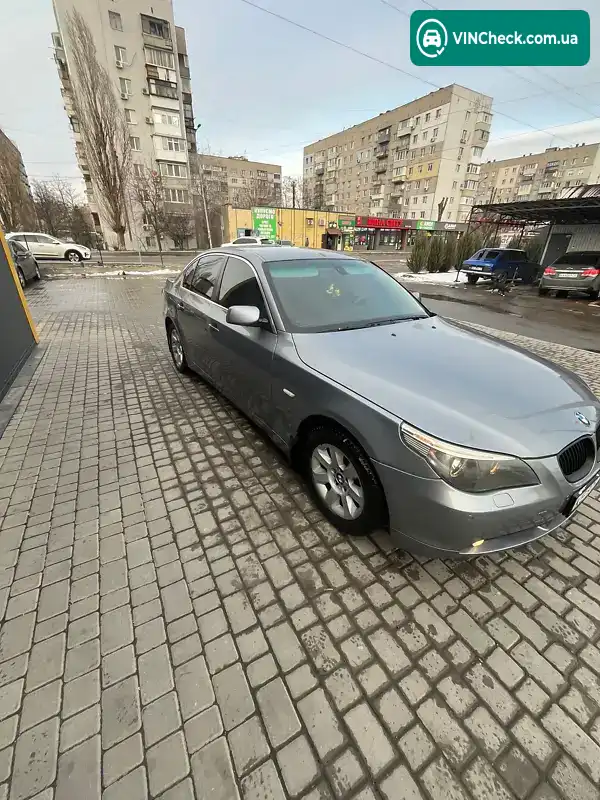 BMW 5 Series 2004, фото з оголошення 1 з 11, VIN WBANA31000B164613