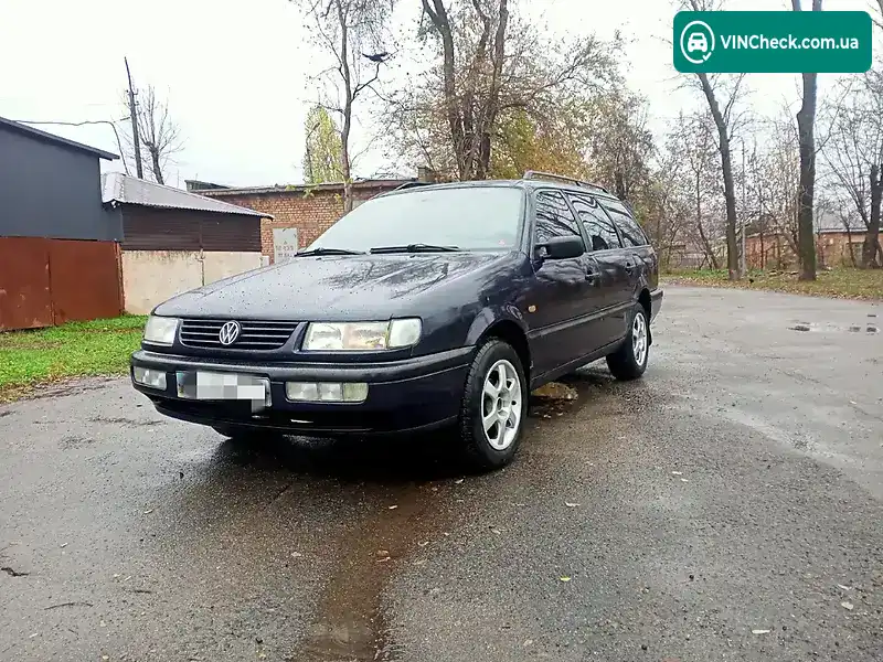 Volkswagen Passat 1996, фото з оголошення 1 з 11, VIN WVWZZZ3AZTE240684