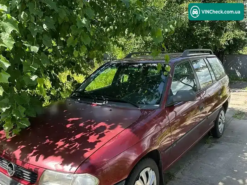 Opel Astra 1995, фото з оголошення 1 з 14, VIN W0L000051S2636130
