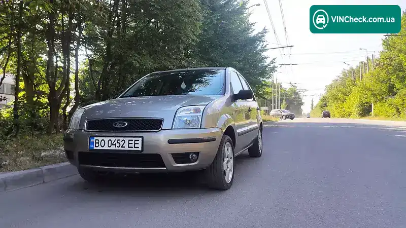 Ford Fusion 2003, фото з оголошення 2 з 10, VIN WF0UXXGAJU3E07213