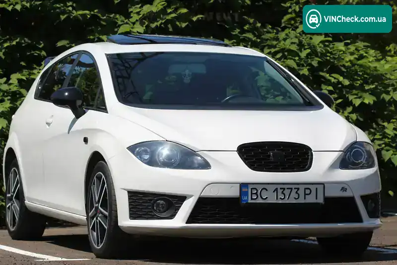 SEAT Leon 2010, фото з оголошення 2 з 21, VIN VSSZZZ1PZAR064658