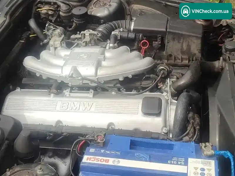 BMW 5 Series 1990, фото з оголошення 2 з 6, VIN WBAHB11030GB33005