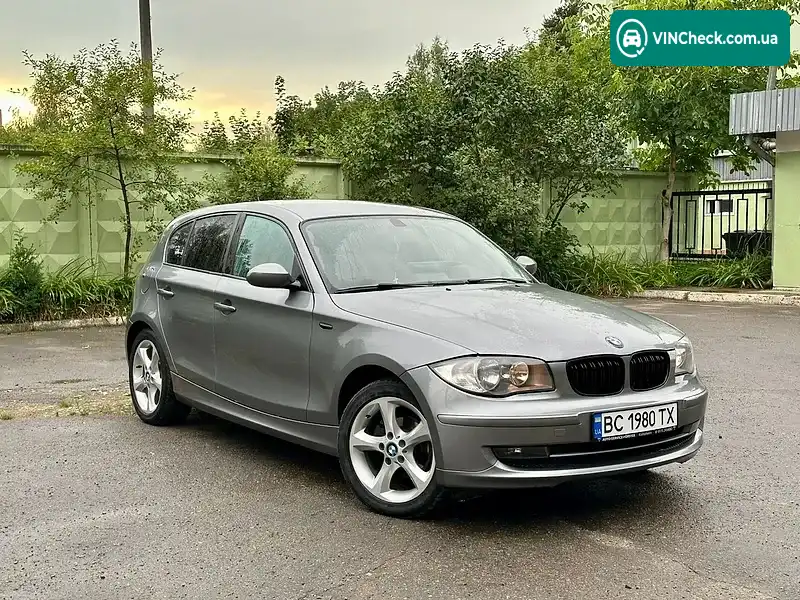 BMW 1 Series 2009, фото з оголошення 1 з 20, VIN WBAUE31090E179593