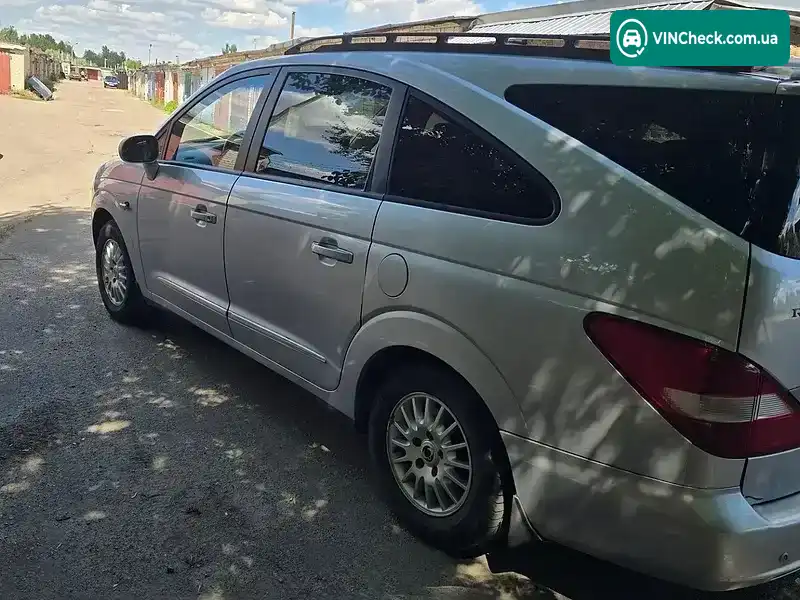 SsangYong Rodius 2006, фото з оголошення 2 з 9, VIN KPTN0B1FS6P036636