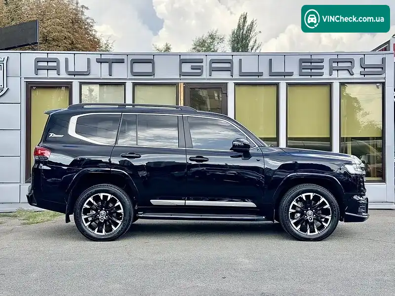 Toyota Land Cruiser 2022, фото з оголошення 1 з 20, VIN JTMAAABJ604012756