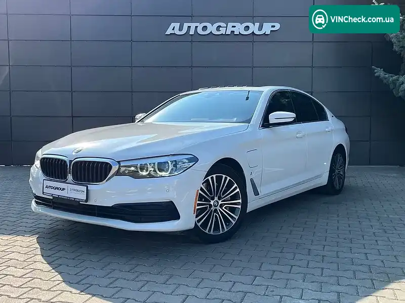 BMW 5 Series 2019, фото з оголошення 1 з 20, VIN WBAJA9C51KB399406