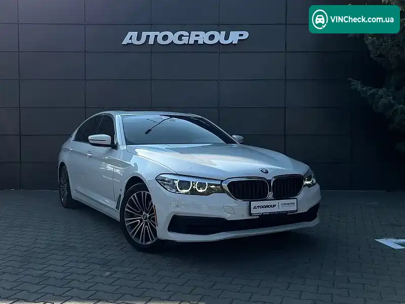 BMW 5 Series 2019, фото з оголошення 2 з 20, VIN WBAJA9C51KB399406