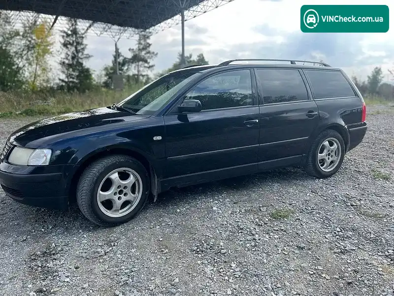 Volkswagen Passat 2000, фото з оголошення 2 з 13, VIN WVWZZZ3BZYE289302