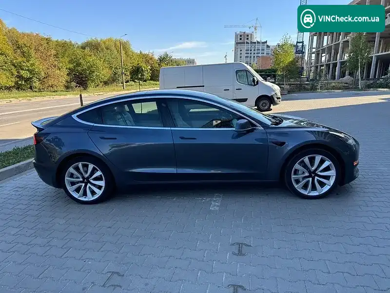 Tesla Model 3 2020, фото з оголошення 2 з 15, VIN 5YJ3E1EB8LF668732