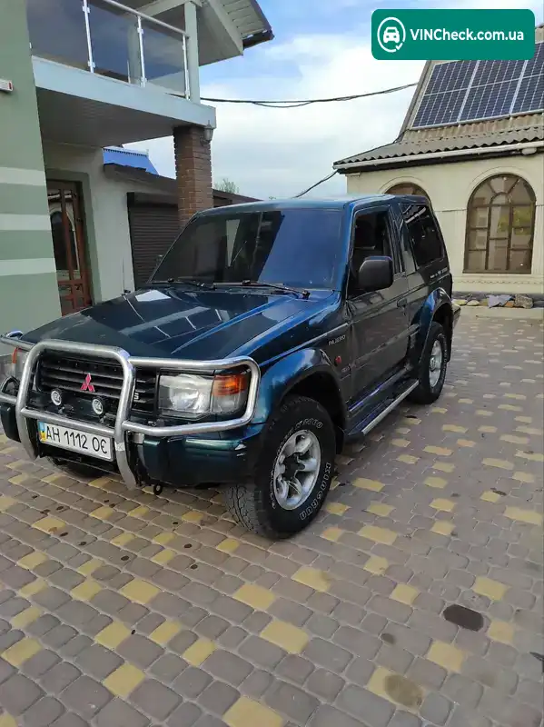 Mitsubishi Pajero 1995, фото з оголошення 1 з 9, VIN JMB0RV250SJ000569