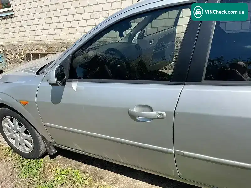 Ford Mondeo 2001, фото з оголошення 1 з 20, VIN WF05XXGBB51C08233