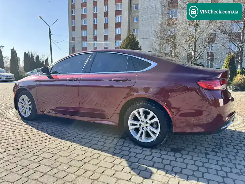 Chrysler 200 2014, фото з оголошення 2 з 21, VIN 1C3CCCAB5FN568945