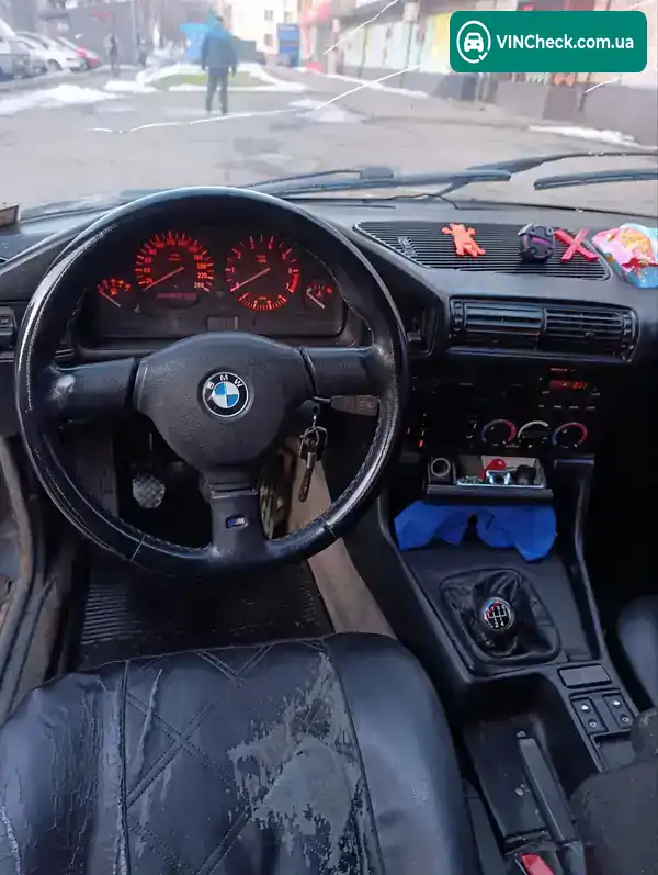 BMW 5 Series 1990, фото з оголошення 1 з 10, VIN WBAHB51080BD04027